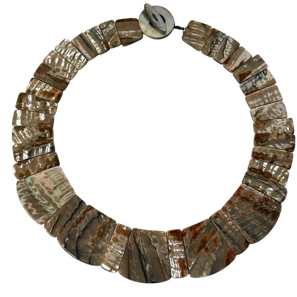 Handmade Mother of Pearl and Abalone Shell Collar Choker Necklace Iridescent - Picture 10 of 13